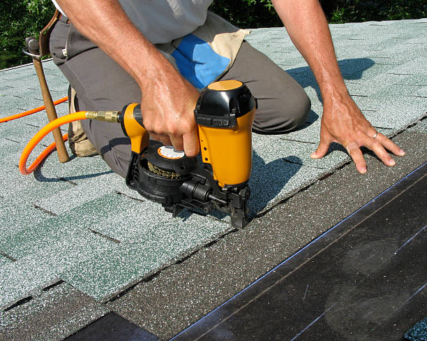 Best Flat Roof Repair Services  in Haslett, MI